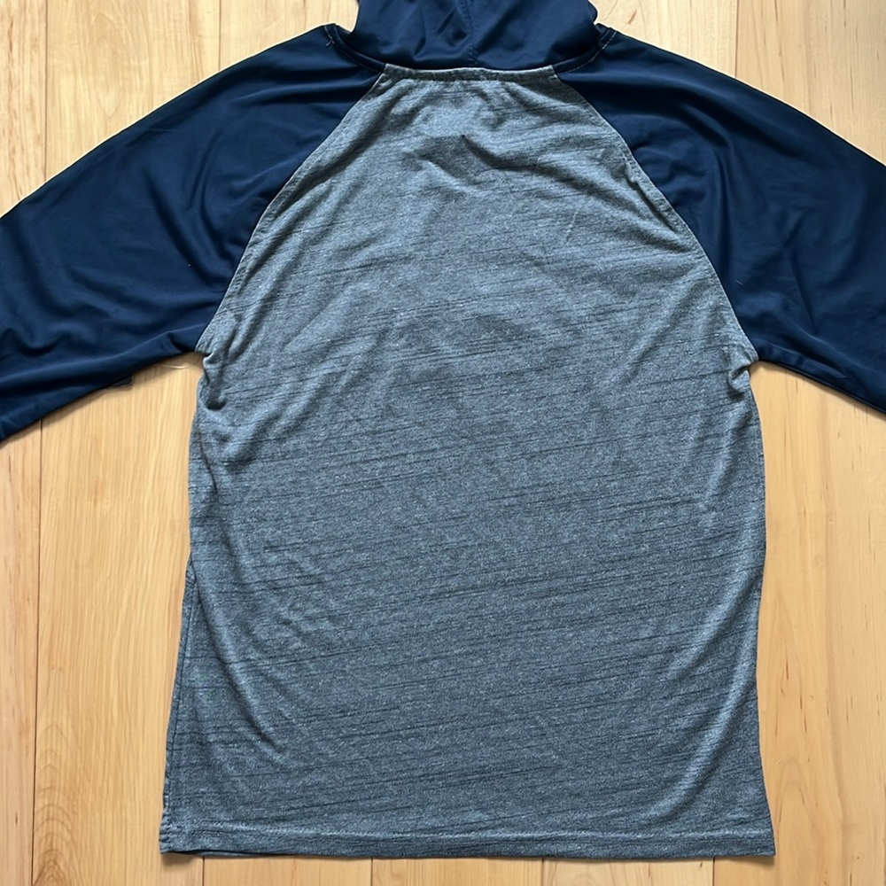 New England Patriots Lightweight Hoodie - Picture 5 of 6